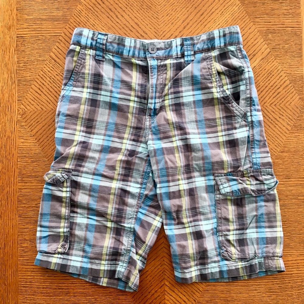 Boys cargo shorts, plaid
